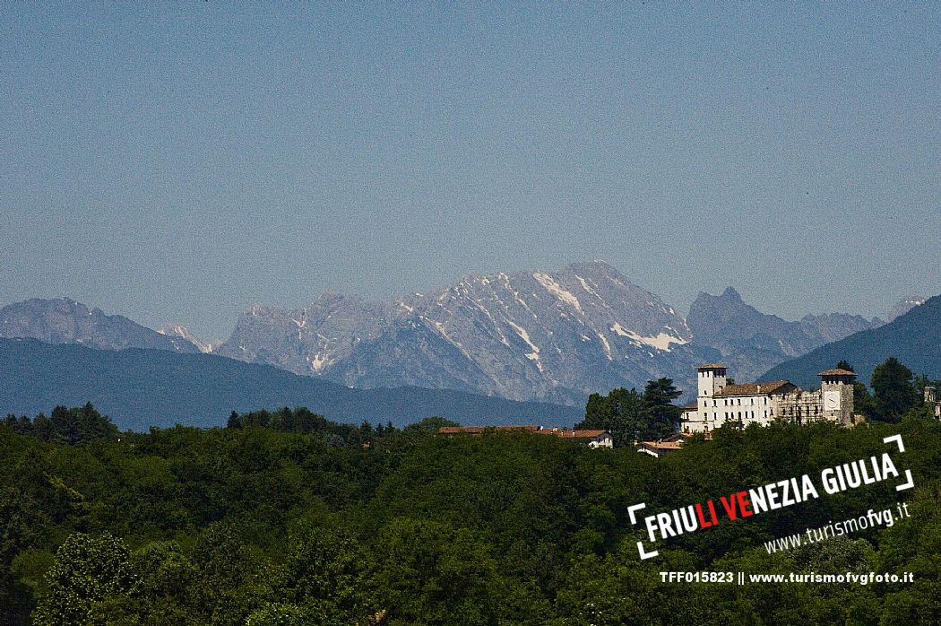 Castello di Colloredo di Monte Abano